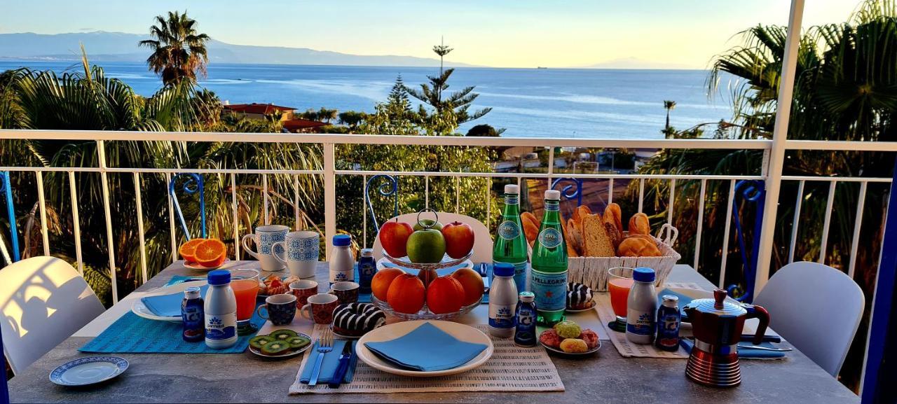 Ninfa Sul Mare Apartments 50 M E T R I Dal Mare Best Breakfast And Free Parking Capo Vaticano Exterior photo